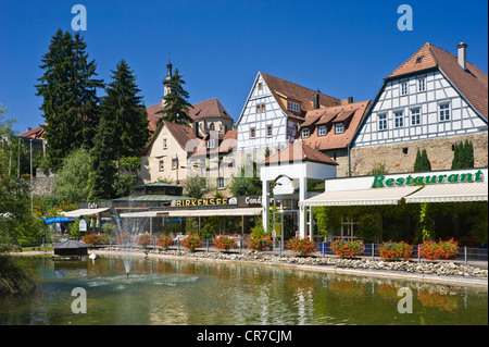 Stadtbild in den Stadtgraben mit Birkensee See, Bad Wimpfen, Neckartal, Baden-Württemberg, Deutschland, Europa Stockfoto
