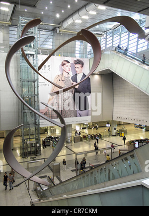 Innere des großen neuen Bahnhof in West Kowloon in Hong Kong Stockfoto