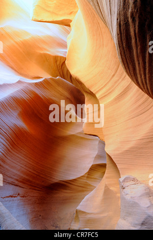 Felsformationen, Farben und Texturen in der Antelope Slot Canyon, Arizona, USA Stockfoto