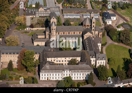 Antenne zu sehen, Maria Laach Abbey, Eifel-Bergkette, Rheinland-Pfalz, Deutschland, Europa Stockfoto