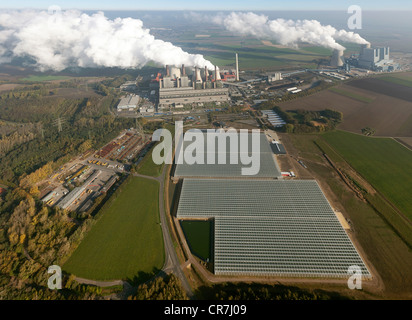 Luftbild, alte und neue Kraftwerke, Braunkohle befeuerten Kraftwerks Niederaußem, RWE-Power, Nordrhein Westfalen, Rheinland Stockfoto