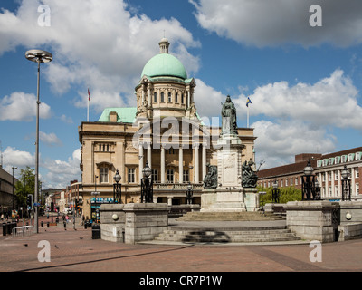 Rathaus und Statue der Königin Victoria Kingston-upon-Hull Yorkshire UK Stockfoto