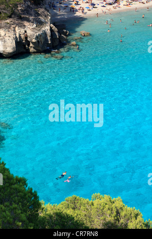 Spanien, Balearen, Menorca, Cala Mitjana Stockfoto