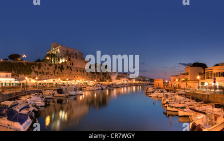 Spanien, Balearen, Menorca, Ciutadella, historischen alten Hafen und Altstadt Zentrum Stockfoto