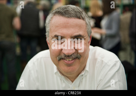 Friedman, US-amerikanischer Journalist und Autor abgebildet auf der Telegraph Hay Festival 2012, Hay-on-Wye, Powys, Wales, UK Stockfoto