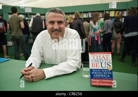 Friedman, US-amerikanischer Journalist und Autor abgebildet auf der Telegraph Hay Festival 2012, Hay-on-Wye, Powys, Wales, UK Stockfoto