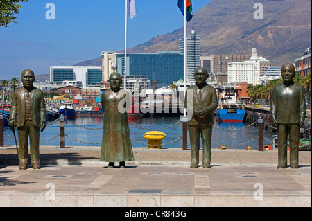 Südafrika, Western Cape, Cape Town, der Victoria und Alfred Waterfront Marina, von links nach rechts die Nobelpreise, Albert Stockfoto