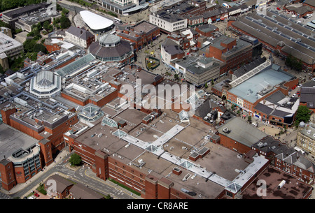 Luftaufnahme von Spindeln Town Square Shopping Center in Oldham Stadtzentrum Stockfoto