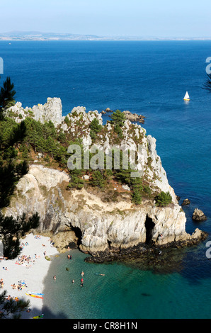 Frankreich, Finistere, Parc Naturel Regional d'Armorique (Armorica Naturpark), Halbinsel Crozon, Strand Stockfoto