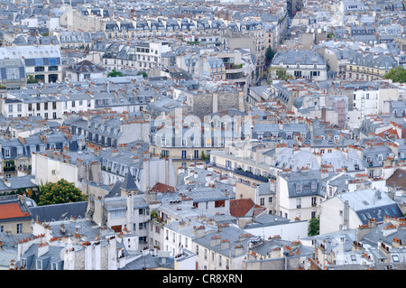 Mit Blick auf die Dächer von Paris von Basilique du Sacré-Cœur, Basilika des Heiligen Herzen von Paris, Paris, Frankreich, Europa Stockfoto