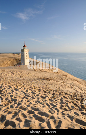 Alter Leuchtturm auf Rubjerg Knude, eine Wanderdüne in Dänemark, Europa Stockfoto