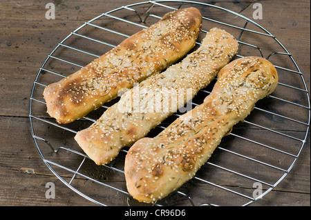 Hausgemachte "Schwaebische Seele", "Schwäbische Seele", Brot mit Kümmel und Salz Stockfoto