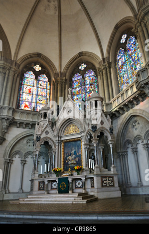 Innere besichtigen, Hauptaltar, St. Lukas Kirche, St. Lukaskirche, München, Bayern, Deutschland, Europa Stockfoto