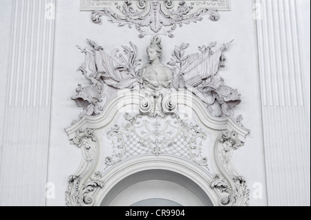 Kunstvollen Stuckarbeiten im großen Saal, Erdgeschoss, Neues Schloss Schleißheim Palast, Oberschleißheim bei München Stockfoto