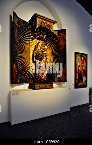 Überdachter Altar mit der Jungfrau Maria stand vor einem Kranz von Strahlen, Mittelfranken 1477, Bayerische Nationalmuseum Stockfoto