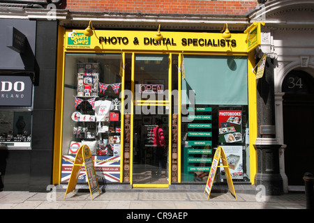 Ein Snappy Snaps Geschäft in London, England, Vereinigtes Königreich Stockfoto