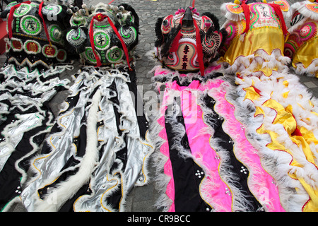 Chinesische Zeremoniell tanzen Löwen in Ruhe, Hong Kong Stockfoto