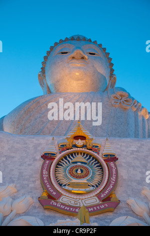 Der Big Buddha-Denkmal in der Morgendämmerung auf Phuket, Thailand Stockfoto
