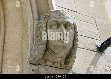 Ein Steinrelief von einem Rechtsanwalt/Richter Stockfoto