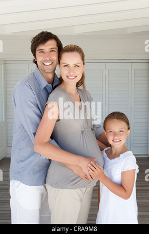 Familie gemeinsam Lächeln Stockfoto
