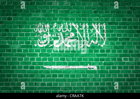 Ein Bild der Saudi-Arabien-Flagge gemalt auf eine Mauer in innerstädtischer Lage Stockfoto