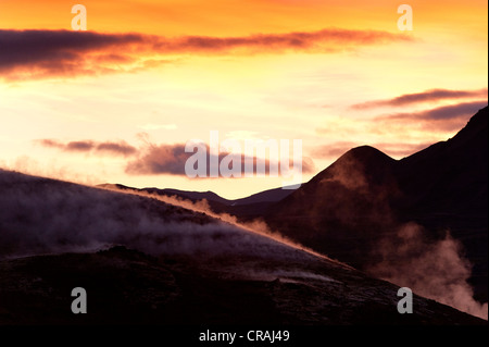 Aufsteigendem Dampf, geothermische Energie, in der Nähe von See Myvatn, Nord-Island, Europa Stockfoto