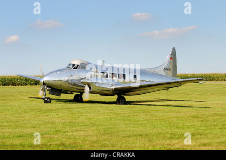 Passagierflugzeug, de Havilland DH.104 Taube, Erstflug im Jahre 1945, Europas größten Treffen der Oldtimer-Flugzeuge in Hahnweide Stockfoto
