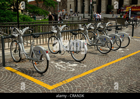 Fahrräder in Verona Stockfoto
