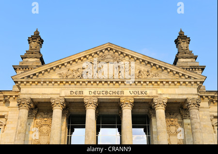 Detaillierte Ansicht, Reichstagsgebäude, Sitz des Deutschen Bundestages Bonns Bezirkes, Berlin, Deutschland, Europa Stockfoto