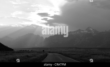 Sonnenuntergang über Grand-Teton-Nationalpark von Antelope Flats Road. Stockfoto