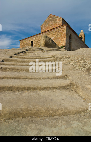 Stufen hinauf auf die Uplistsulis Eklesia, Fürsten Kirche, Uplistsikhe, Georgia, Nahost Stockfoto