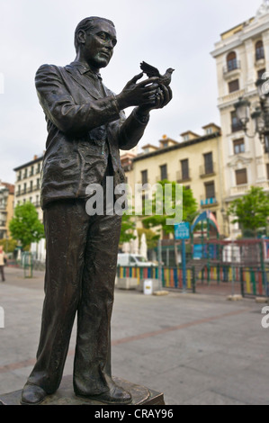 Statue von Federico Garcia Lorca in der Plaza de Santa Ana, Madrid, Spanien. Stockfoto