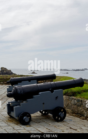 Kanonen bewacht Westküste Bucht auf Guernsey, Channel Isles UK Stockfoto