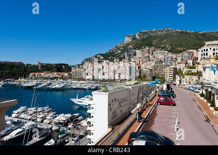 Blick vom Ave de Ostende in Richtung Hafen und Monte Carlo, Fürstentum Monaco, Europa, PublicGround Stockfoto