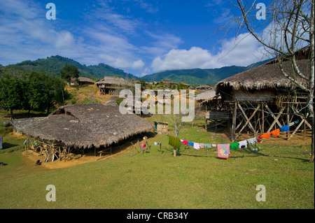 Traditionelle Dorf von Paia nahe entlang, Arunachal Pradesh, North East India, Indien, Asien Stockfoto