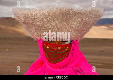 Traditionell gekleidete Frau, traditionelles Fest der Stämme in Gerze, Westtibet, Asien Stockfoto