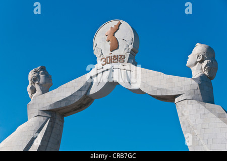 Die Wiedervereinigung Denkmal, Pyongyang, Nordkorea, Asien Stockfoto