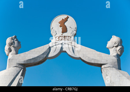 Die Wiedervereinigung Denkmal, Pyongyang, Nordkorea, Asien Stockfoto