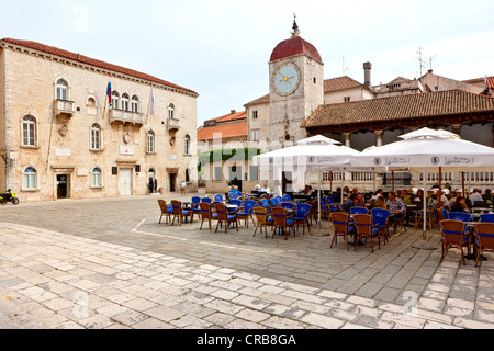 Romanische Kirche des St. Johannes des Täufers, Domplatz, Altstadt Zentrum, UNESCO-Weltkulturerbe, Trogir Stockfoto
