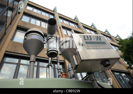 Feinstaub, die Überwachung vor Ort Bahnhof am Neckartor, B14, Cannstatter Straße Straße, PM auf höchstem Niveau Stockfoto