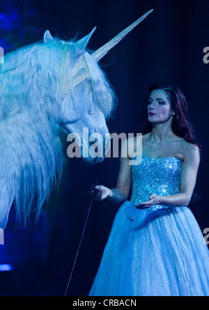 Als ein Einhorn, Magnifico, Pferdevorführung von André Heller, Weltpremiere am 08.02.2011, München, Bayern, Deutschland, Europa Stockfoto