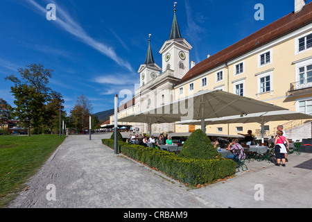 Burg Schloss Tegernsee, Tegernsee Abbey, einem ehemaligen Benediktinerkloster, Schloss-Restaurant, Tegernsee, Bayern, Oberbayern Stockfoto