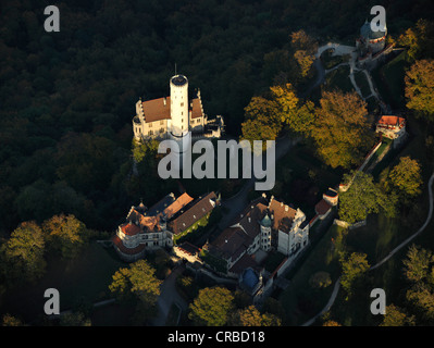 Luftaufnahme, Schloss Schloss Lichtenstein, Lichtenstein, Schwäbische Alb, Baden-Württemberg, Deutschland, Europa Stockfoto