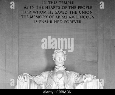 Schwarz / weiß Bild, Abraham Lincoln Statue von Daniel Chester French, Hingabe, Lincoln Memorial, Washington DC Stockfoto