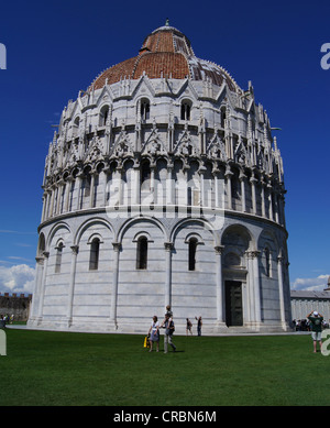 Das Baptisterium des Heiligen Johannes in Pisa, Italien Stockfoto