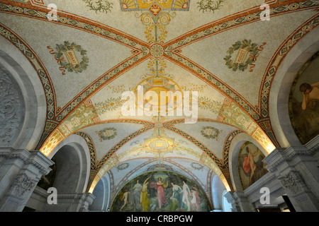 Reich verzierte Decke in der Eingangshalle, dem Jefferson Building, Library of Congress, Kapitol, Washington DC Stockfoto