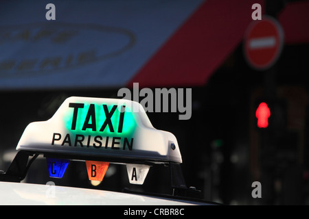 Zeichen für ein Taxi Parisien, Paris, Frankreich, Europa Stockfoto
