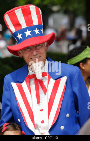 Ein Mann porträtiert Uncle Sam auf dem jährlichen Spaß vierten Festival am Unabhängigkeitstag in Greensboro, North Carolina, USA Stockfoto