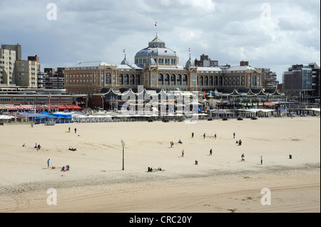 Strand und der Promenade vor dem Steigenberger Kurhaus Hotel, Scheveningen, Den Haag, den Haag, niederländische Nordseeküste Stockfoto