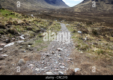 öffentliche grobe Fußweg zum Glen Etive in Glencoe Hochland Schottland, Vereinigtes Königreich Stockfoto